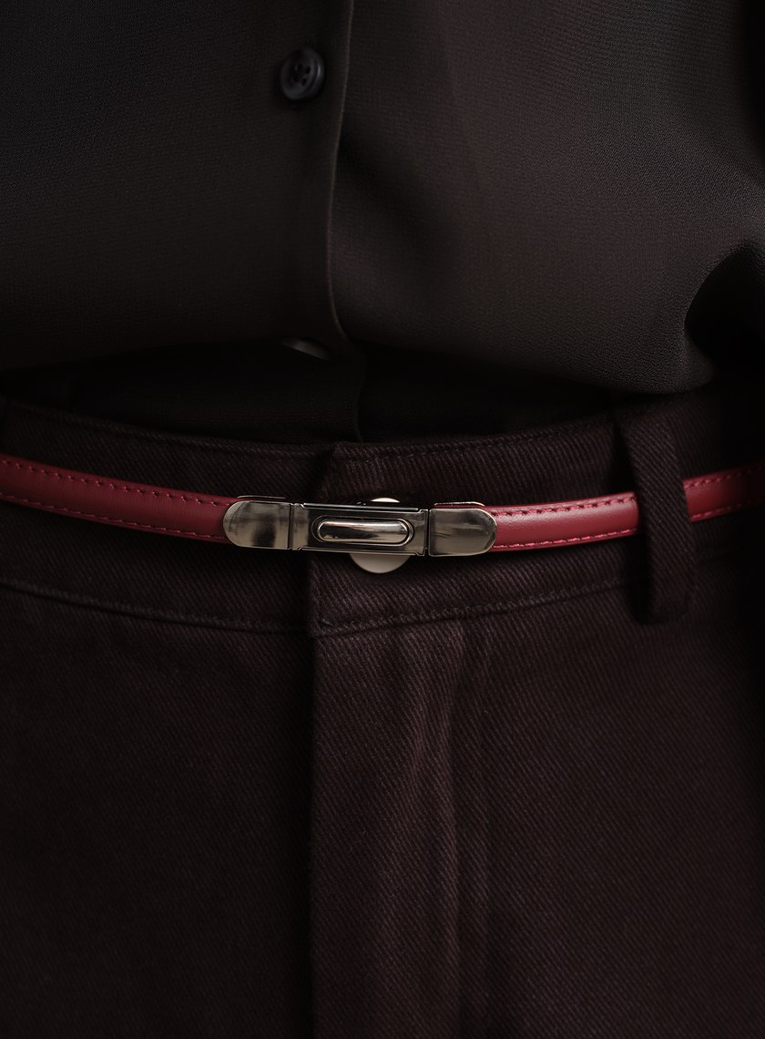 簡約方形金屬頭皮帶