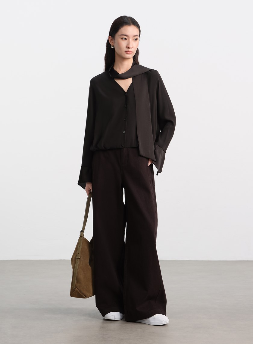 優雅V領飄帶襯衫