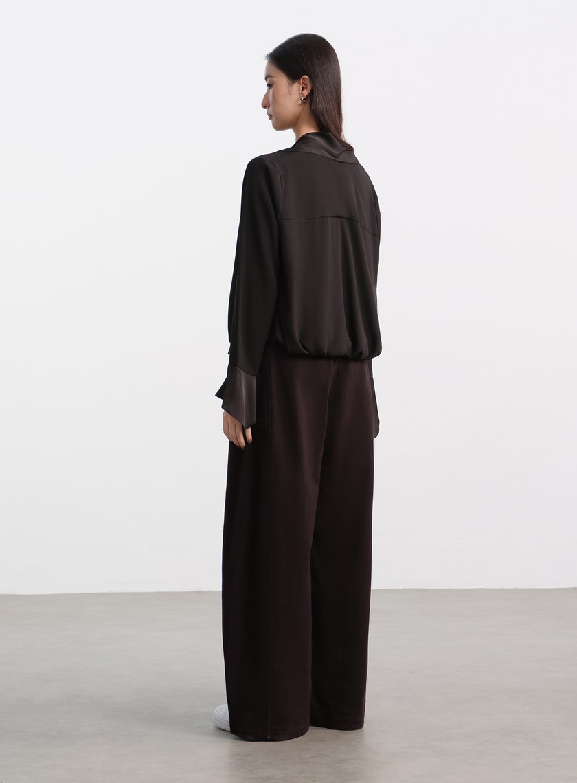 優雅V領飄帶襯衫