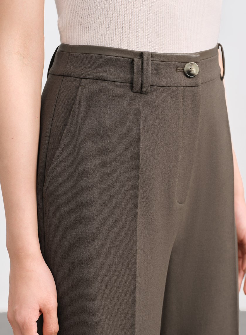 格紋拼接微磨毛直筒褲