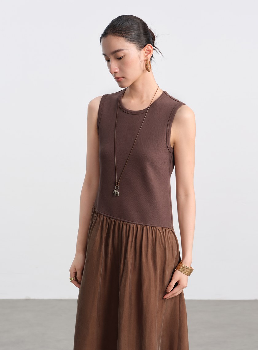 異材質拼接不對稱連身裙