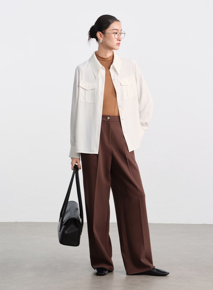 立體褶飾高領發熱上衣