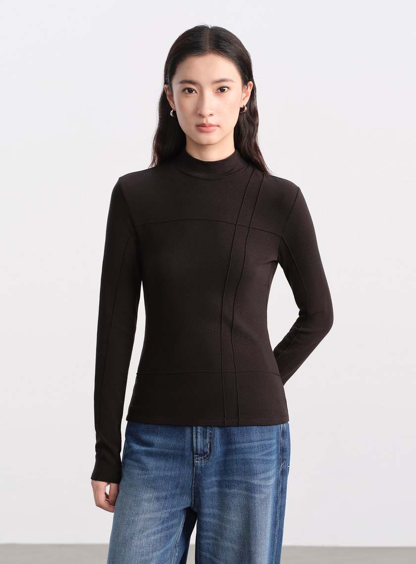 立體褶飾高領發熱上衣