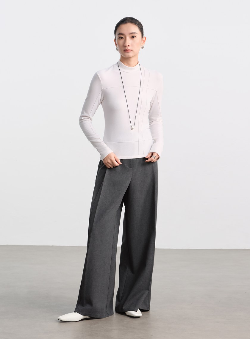 立體褶飾高領發熱上衣