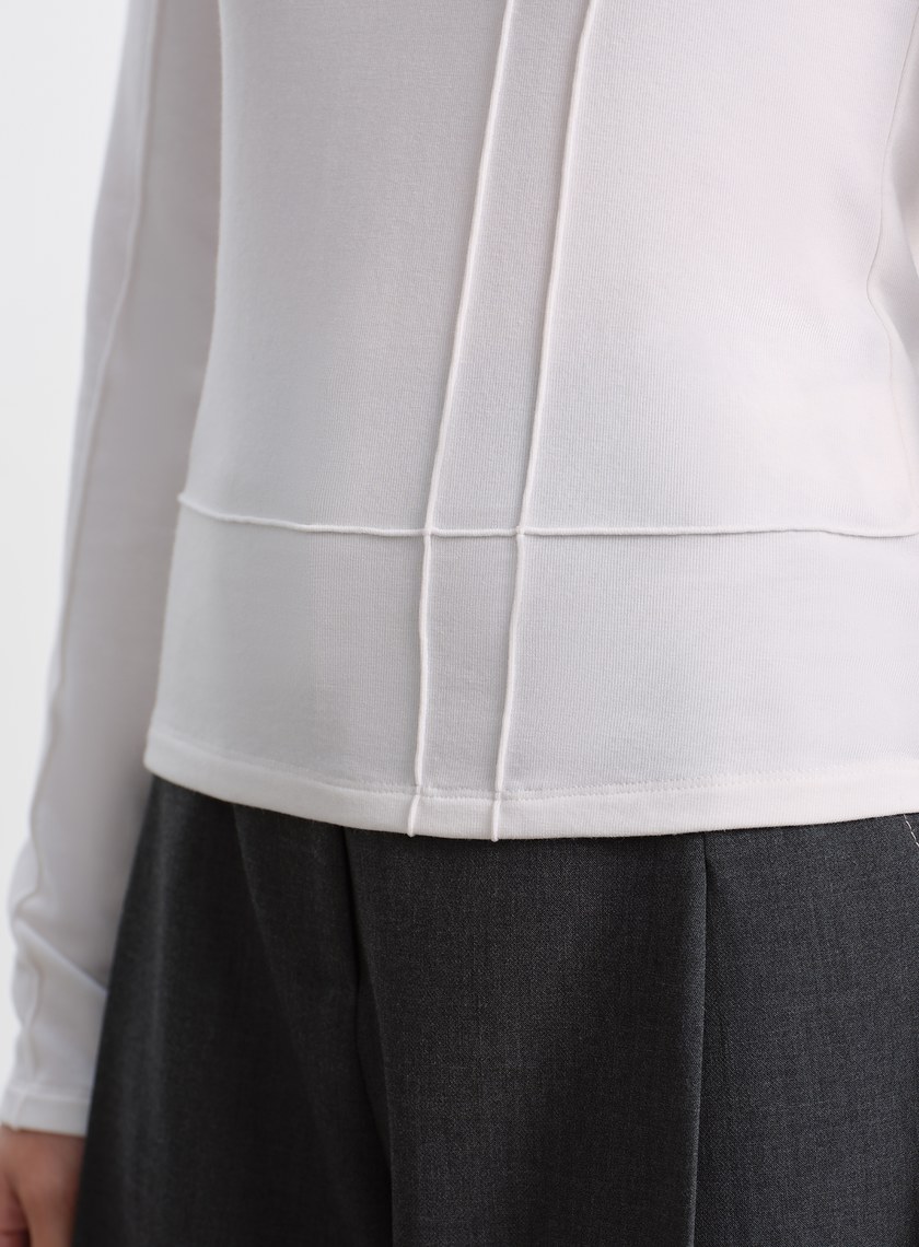 立體褶飾高領發熱上衣