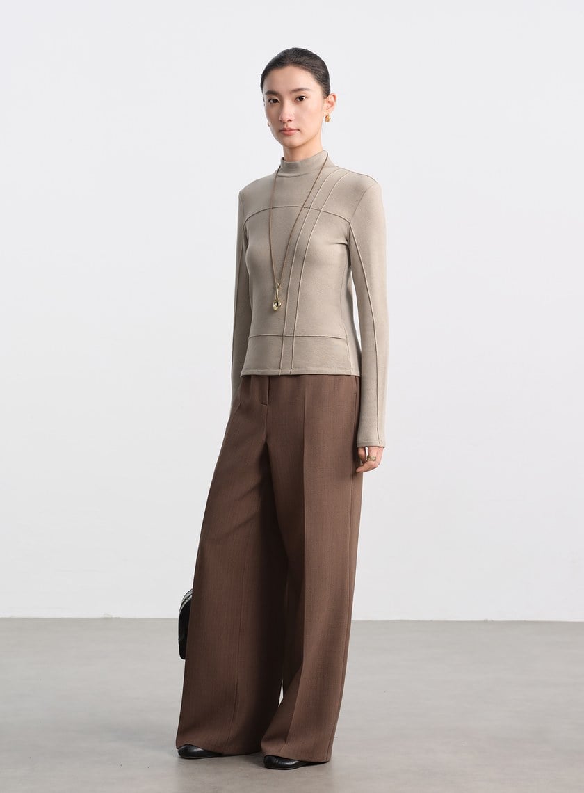 立體褶飾高領發熱上衣