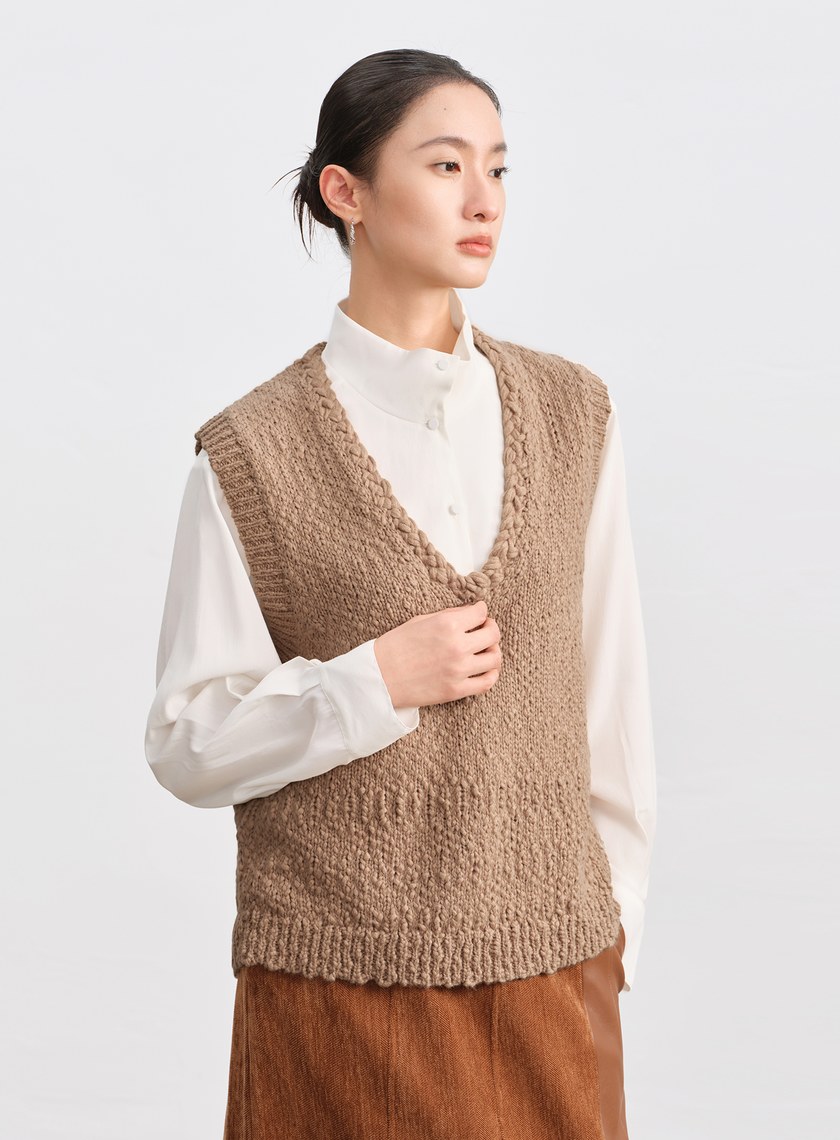 休閒肌理感V領針織背心