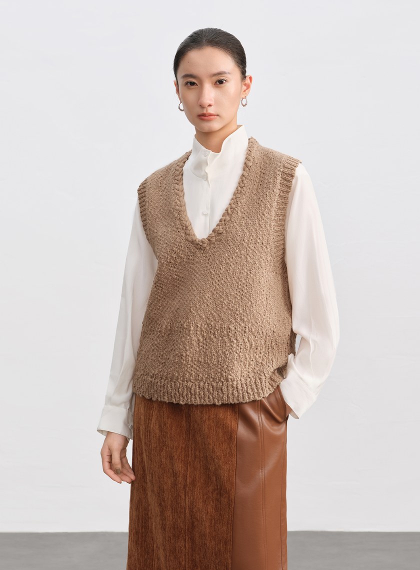 休閒肌理感V領針織背心