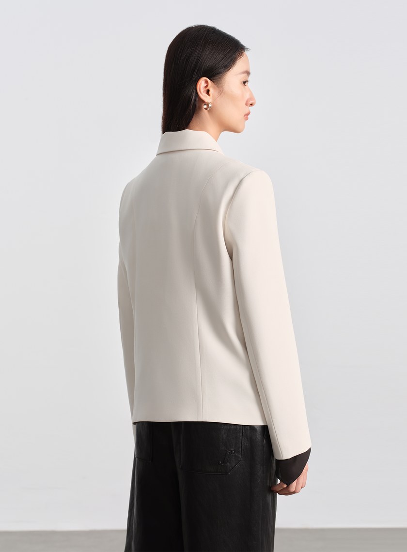 挺廓感不對稱收腰西裝外套