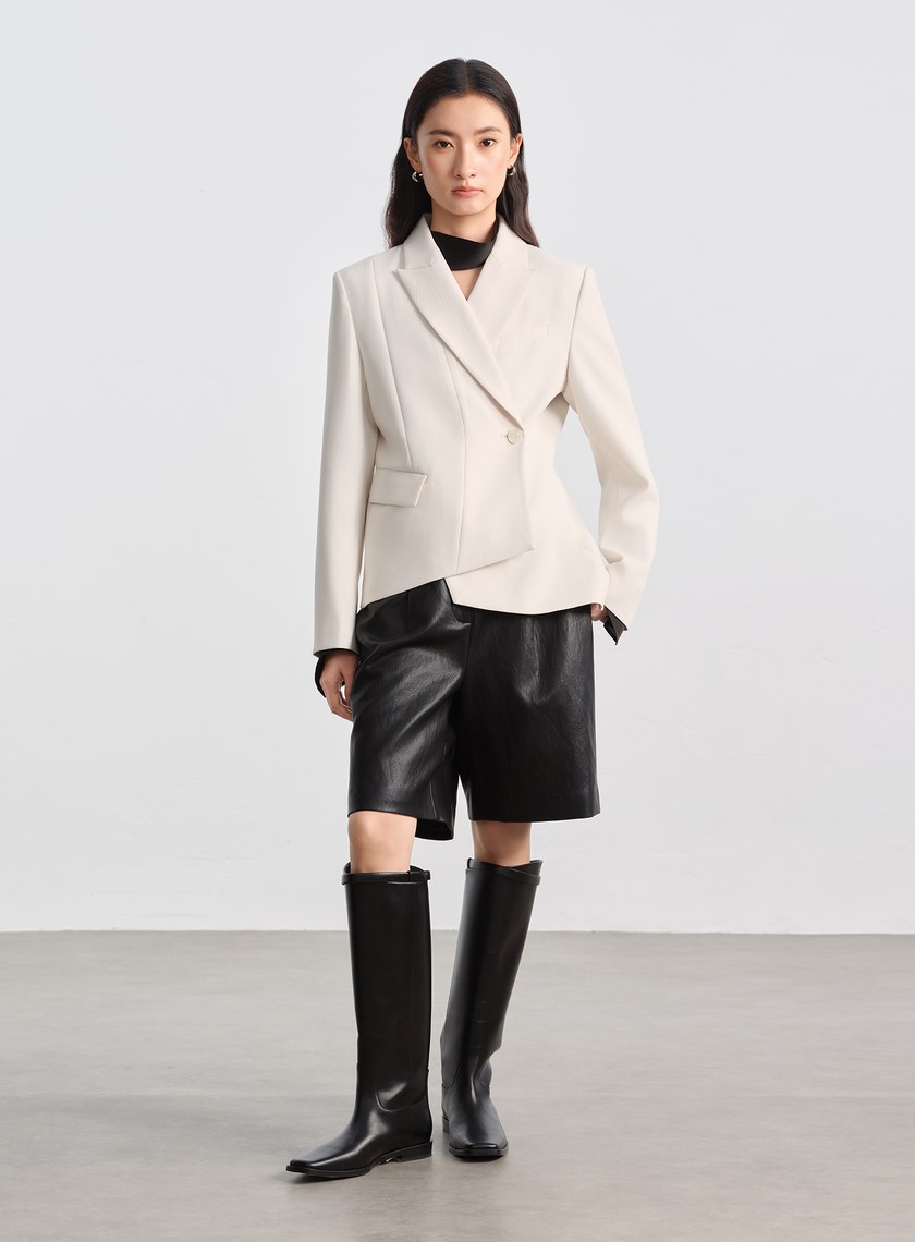 挺廓感不對稱收腰西裝外套