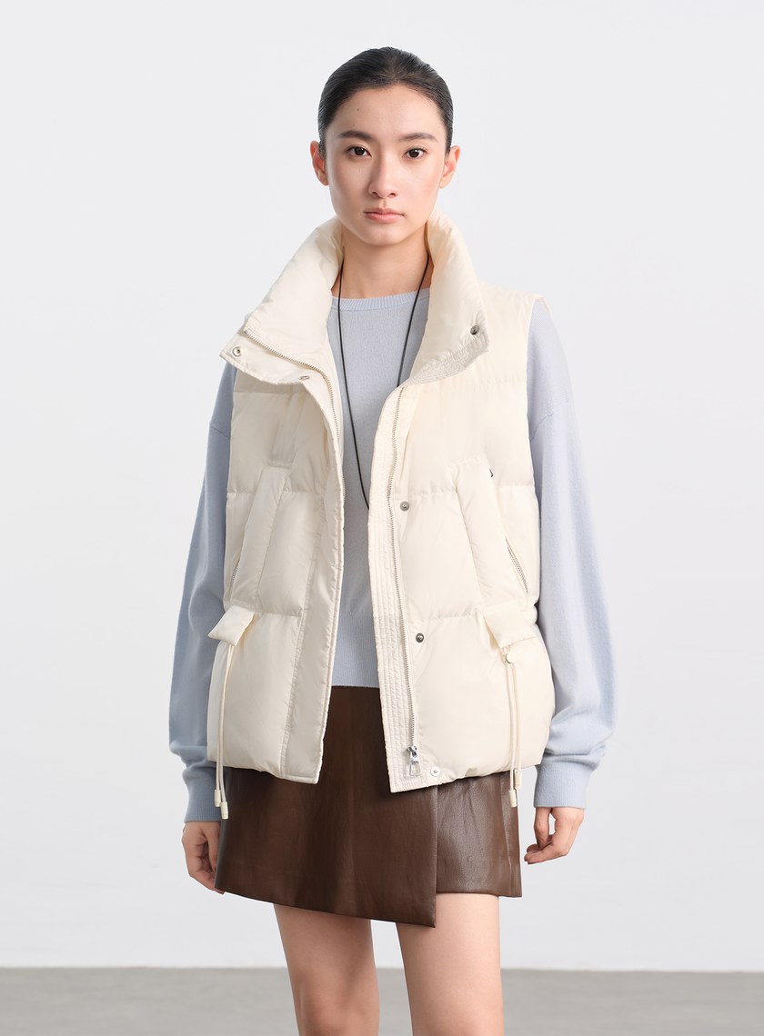 霧面立領輕盈羽絨背心