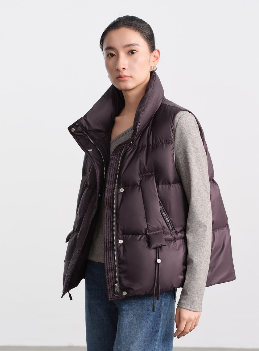 霧面立領輕盈羽絨背心