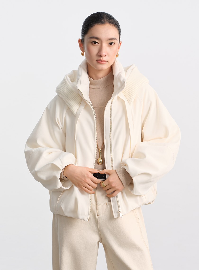 彎刀袖鵝絨連帽短外套