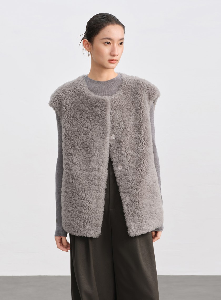 極簡羊毛皮草馬甲