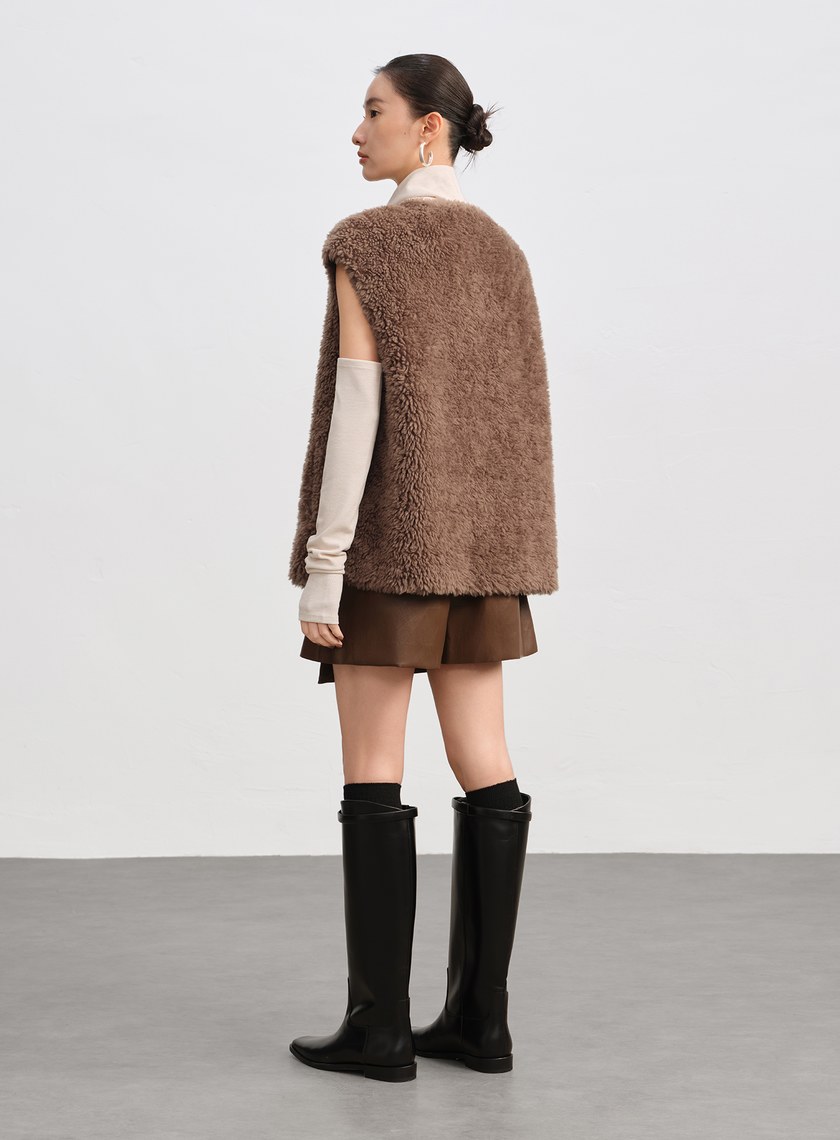 極簡羊毛皮草馬甲