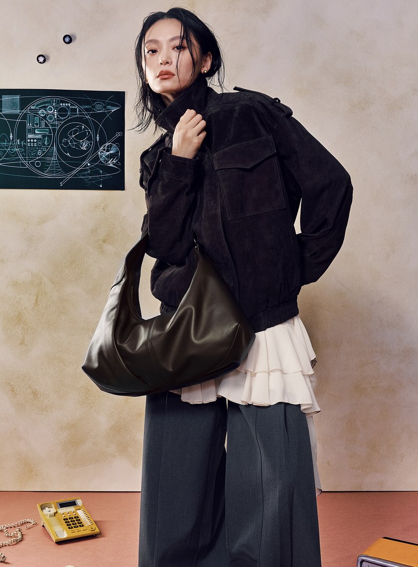 FEMANCE_Wander Hobo 不對稱慵懶感皮革托特包