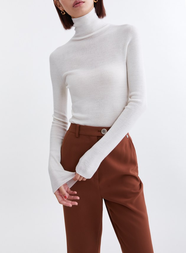 高質感親膚無縫高領針織上衣