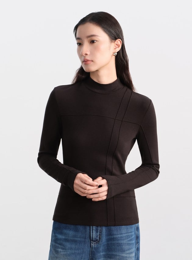 立體褶飾高領發熱上衣