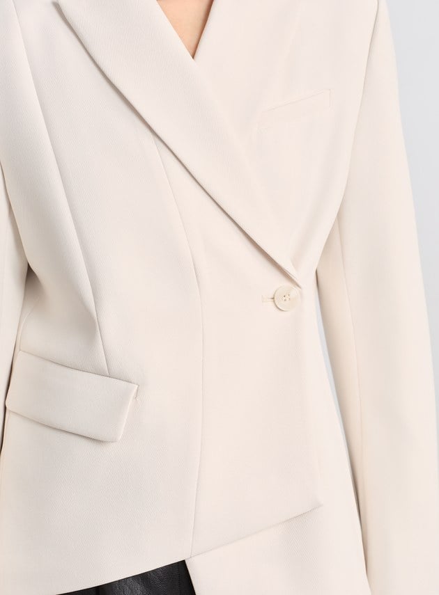 挺廓感不對稱收腰西裝外套