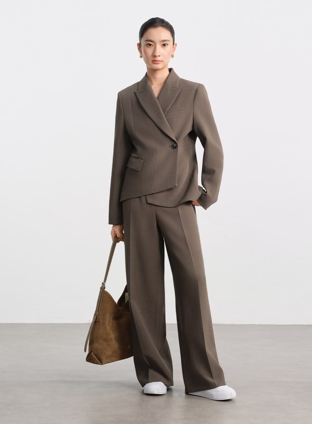 挺廓感不對稱收腰西裝外套