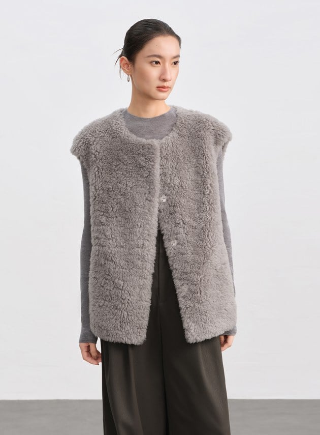 極簡羊毛皮草馬甲