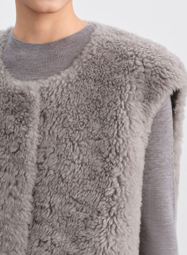 極簡羊毛皮草馬甲