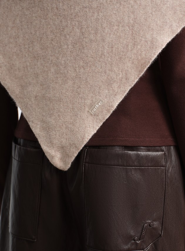 100%純羊毛三角披巾