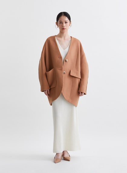 無領繭型廓形毛絨大衣