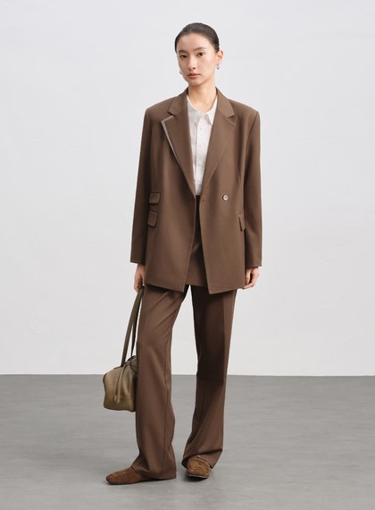 時髦拼接領寬版西裝外套